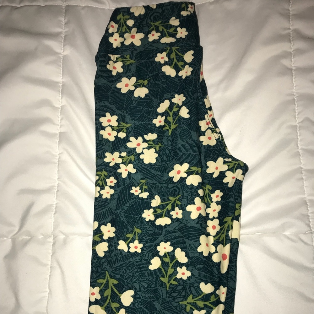 Lularoe tween leggings brand new